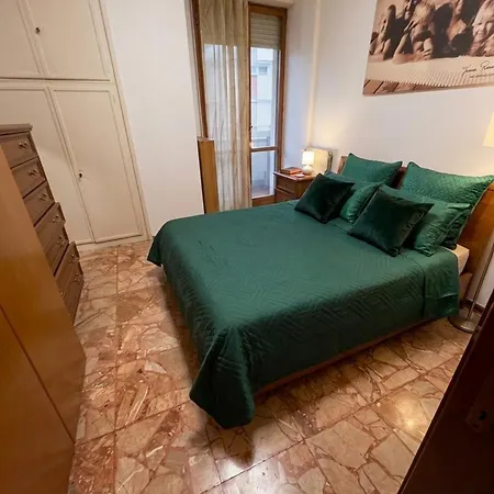 Maridea 2 Near Cinque Terre And The Gulf Of Poets لا سبيتسْيا
